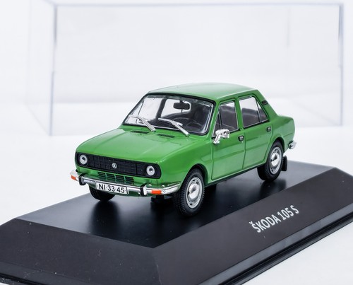 Skoda 105 grün - 105, (1978)